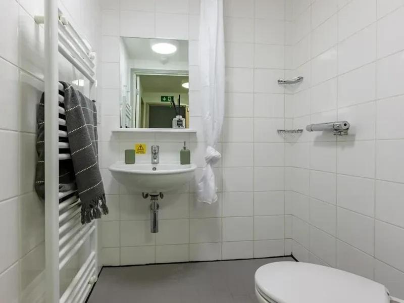 For Students Only - Comfy And Spacious Ensuites At The Village In Bradford Bradford (West Yorkshire)